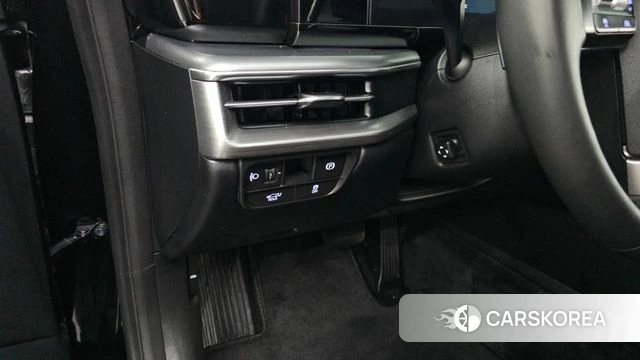 Hyundai Grandeur (GN7) id 4315668 из Кореи 19