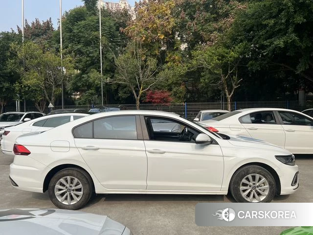 Volkswagen Bora id 4277012 из Китая 19