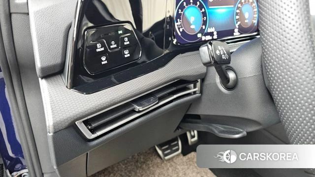 Volkswagen Golf 8th Generation id 4308249 из Кореи 19
