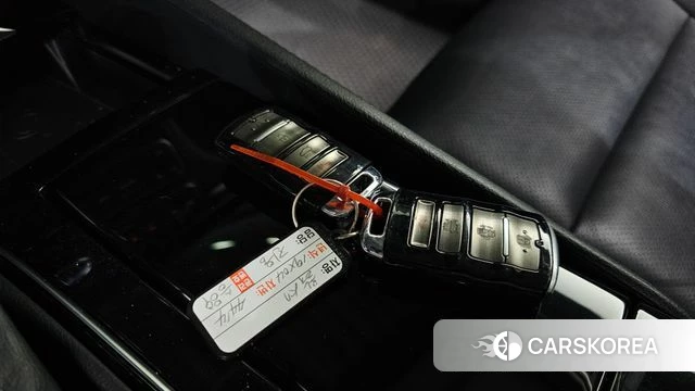 Kia Come New K7 id 4310740 из Кореи 19