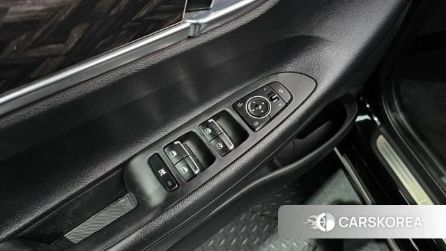 Hyundai Grandeur IG id 4435404 из Кореи 19