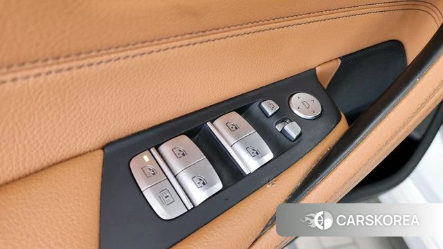 BMW 5 Series (G30) id 4323813 из Кореи 19