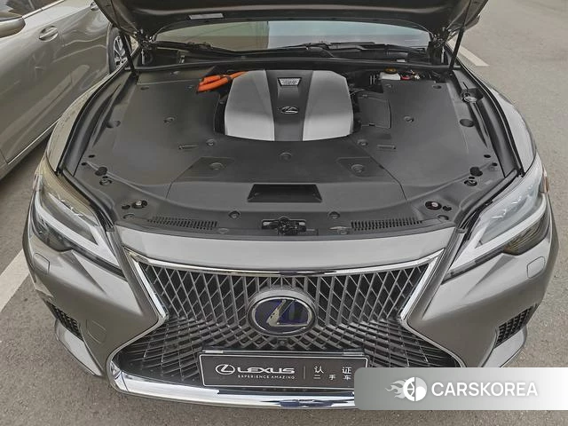 Lexus LS id 4261867 из Китая 19