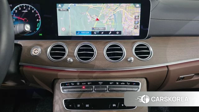 Mercedes-Benz E-Class W213 id 4480836 из Кореи 19