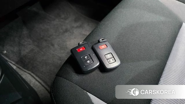 Toyota Prius C id 4776202 из Кореи 19
