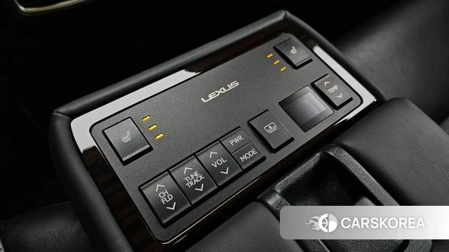 Lexus New ES300h id 4483225 из Кореи 19