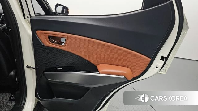 Ssangyong Tivoli Armor id 4477336 из Кореи 19