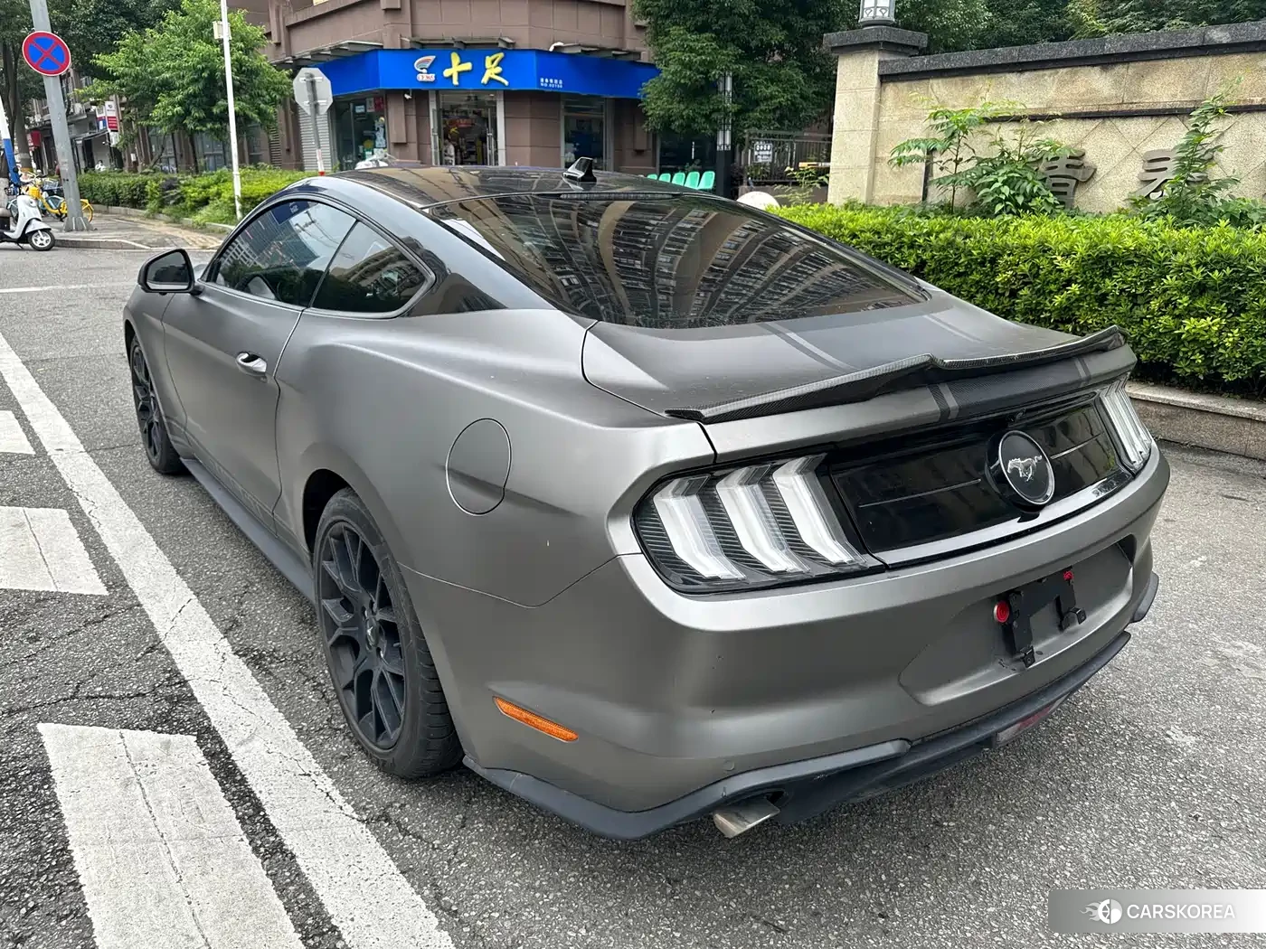 Ford Mustang id 4538693 из Китая 19