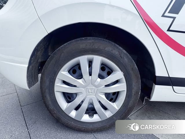 Honda Fit id 4290042 из Китая 19