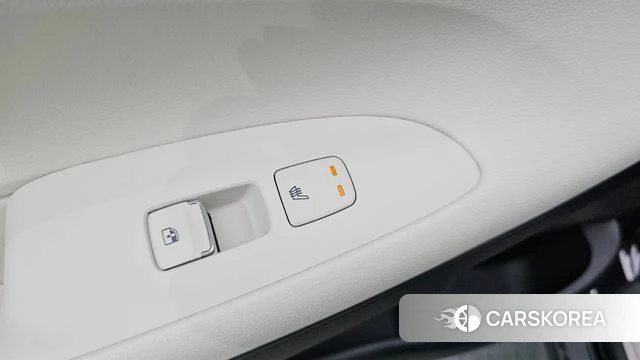 Hyundai The New Grandeur IG Hybrid id 4768631 из Кореи 19