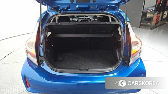 Toyota Prius C id 4667755 из Кореи 19