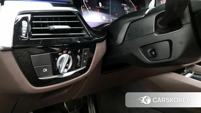 BMW 6 Series GT (G32) id 4396386 из Кореи 19