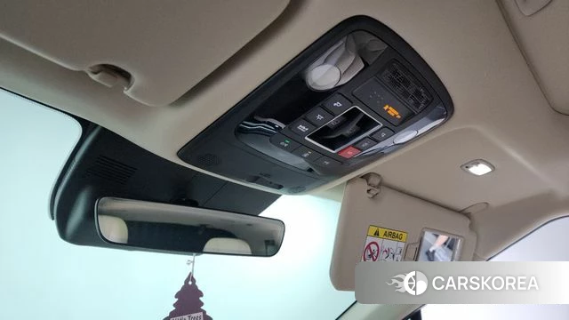 Kia The New Carnival 4th Generation id 4381136 из Кореи 19