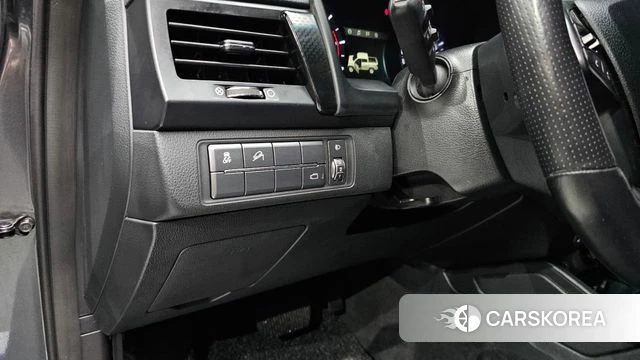 Ssangyong Rexton Sports id 4496337 из Кореи 19