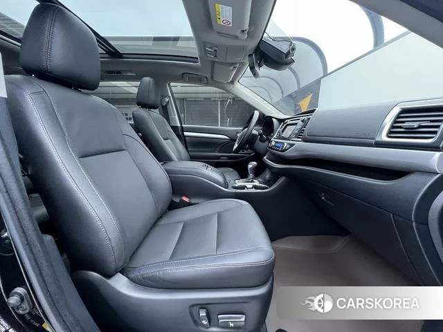 Toyota Highlander id 4218707 из Китая 19