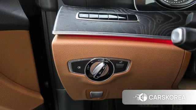 Mercedes-Benz E-Class W213 id 4496804 из Кореи 18