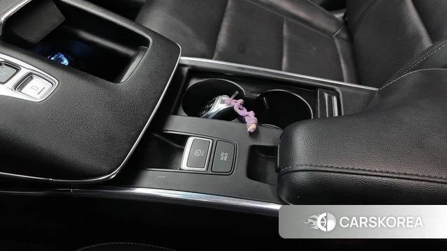 Hyundai The New Grandeur IG id 4618817 из Кореи 19