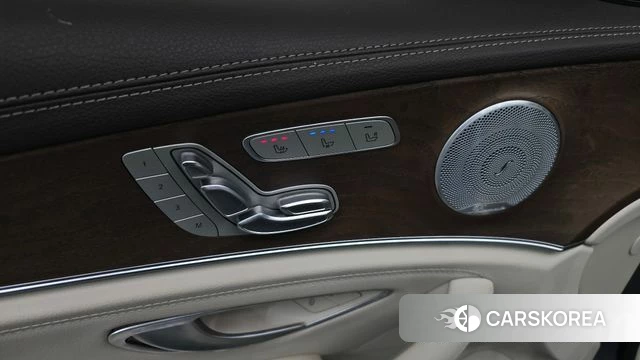 Mercedes-Benz E-Class W213 id 4225812 из Кореи 19