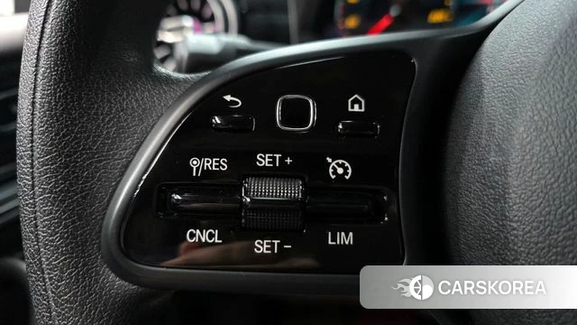 Mercedes-Benz A-Class W177 id 4402886 из Кореи 19