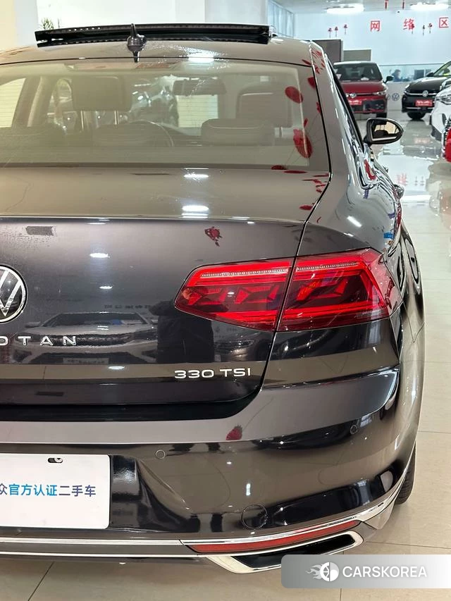 Volkswagen Magotan id 4271882 из Китая 19