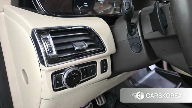 Lincoln Navigator 4th generation id 4619418 из Кореи 19