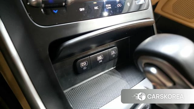 Kia Carnival 4th generation id 4389383 из Кореи 19