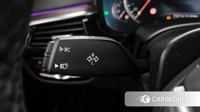 BMW 5 Series (G30) id 4310968 из Кореи 19