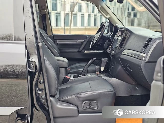 Mitsubishi  Pajero (imported) id 4235867 из Китая 19