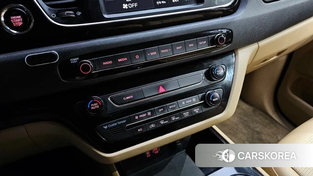 Kia The New Carnival id 4615278 из Кореи 19