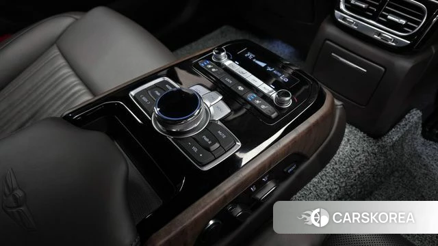 Genesis G90 id 4780016 из Кореи 19