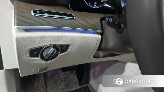 Mercedes-Benz E-Class W213 id 4397721 из Кореи 19