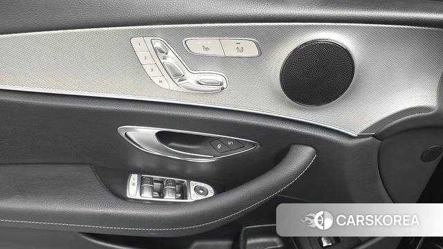 Mercedes-Benz E-Class W213 id 4717542 из Кореи 19