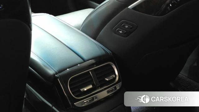 Genesis G90 id 4615161 из Кореи 19