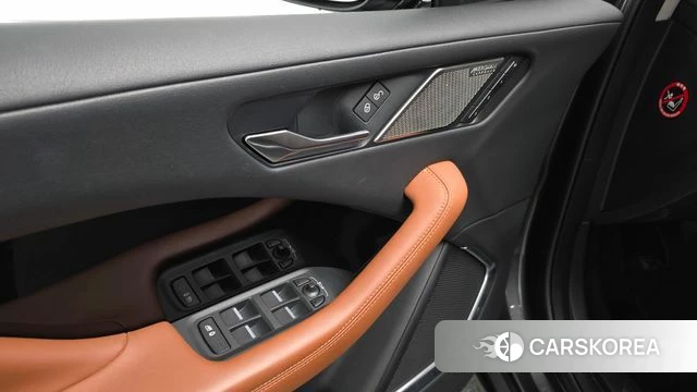 Jaguar I-PACE id 4562363 из Кореи 19