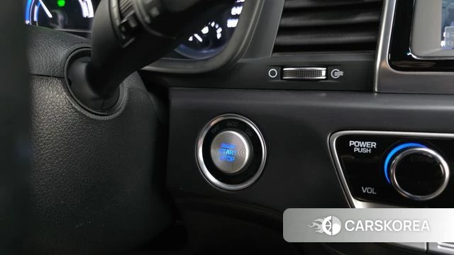 Hyundai Sonata New Rise Hybrid id 4923899 из Кореи 19