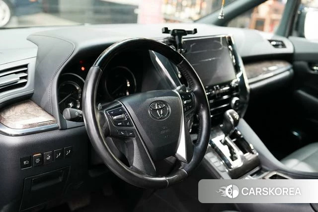 Toyota Elfa id 4272191 из Китая 19