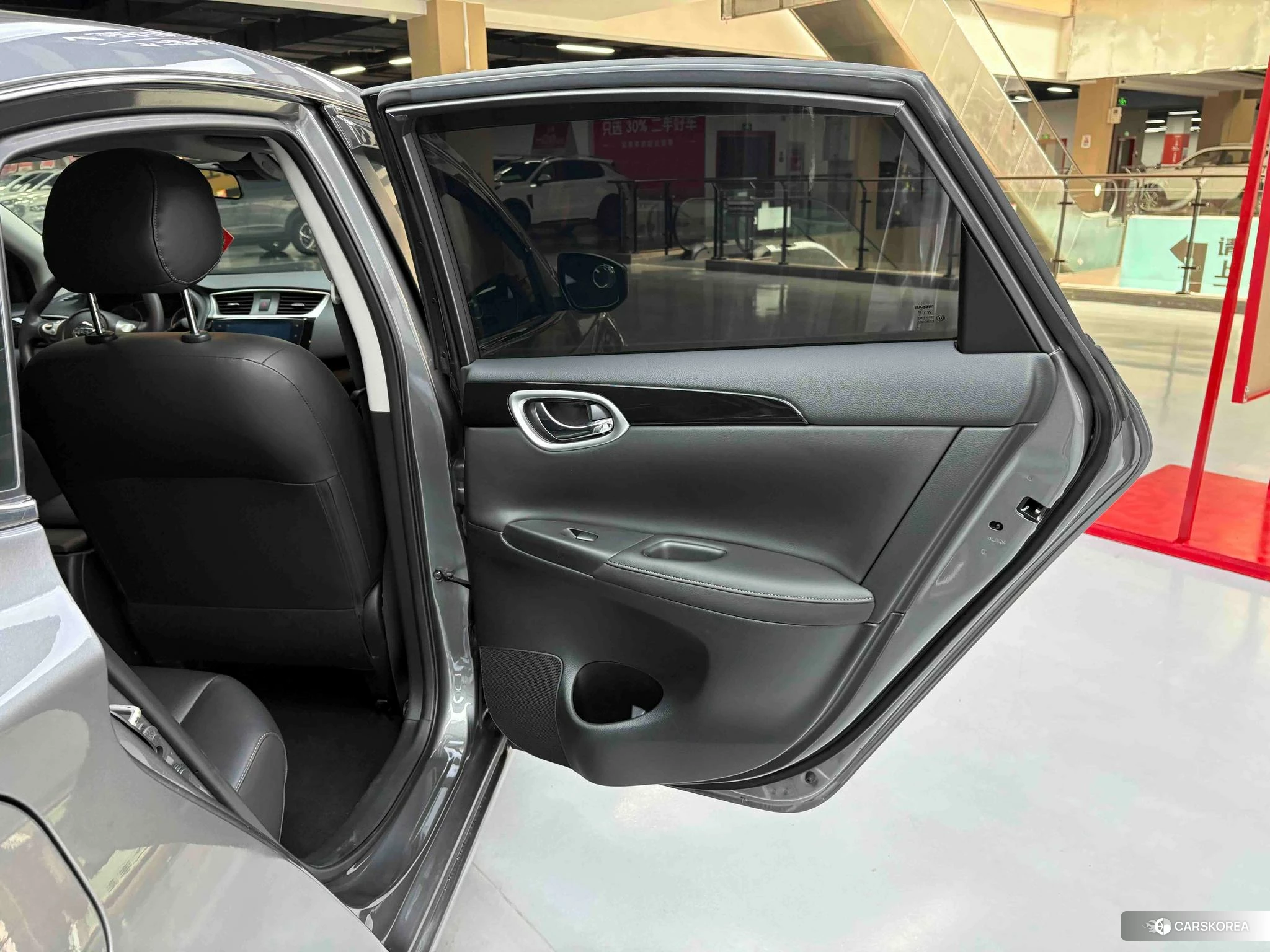 Nissan Xuan Yi id 4492969 из Китая 19