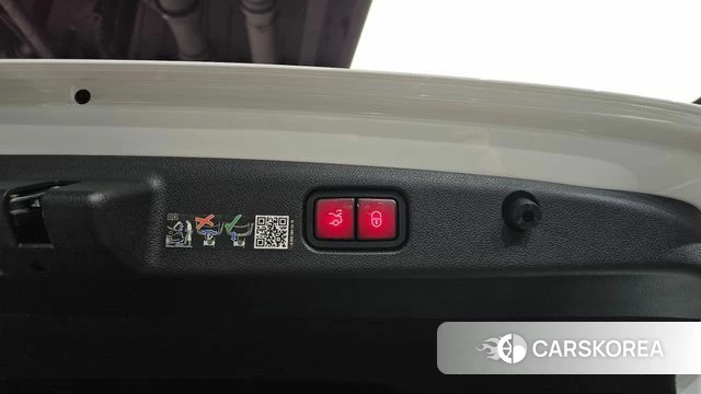 Mercedes-Benz E-Class W214 id 4847489 из Кореи 19
