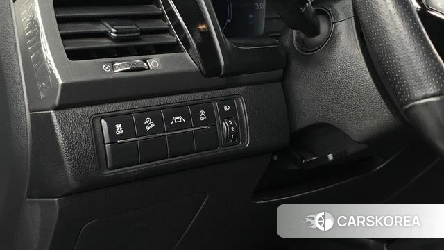 Ssangyong The New Rexton Sports Cannes id 4585333 из Кореи 19
