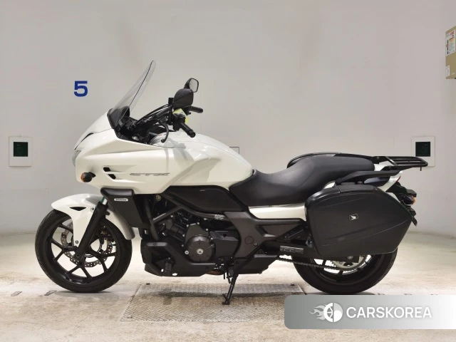 Honda CTX700 id 3945792 из Японии 19