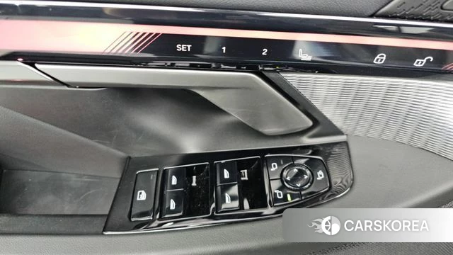 BMW 5 Series (G60) id 4291691 из Кореи 19