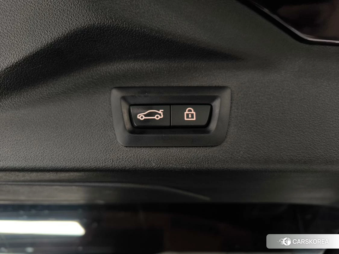 BMW X7 id 4498772 из Китая 19