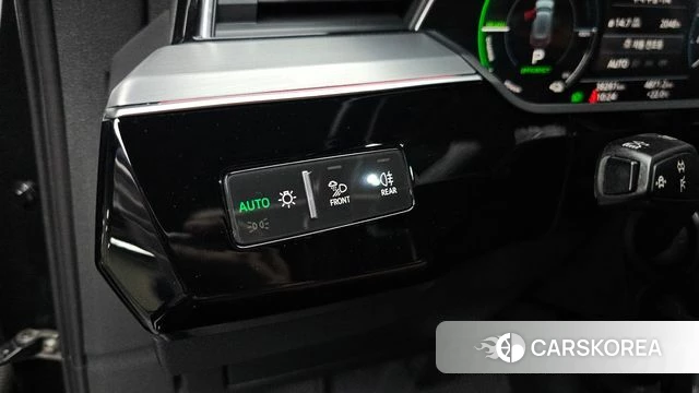 Audi e-Tron id 4244653 из Кореи 19