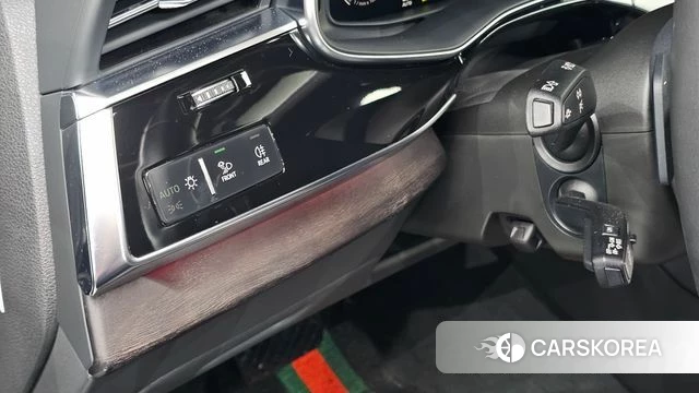 Audi Q7 (4M) id 4835769 из Кореи 19