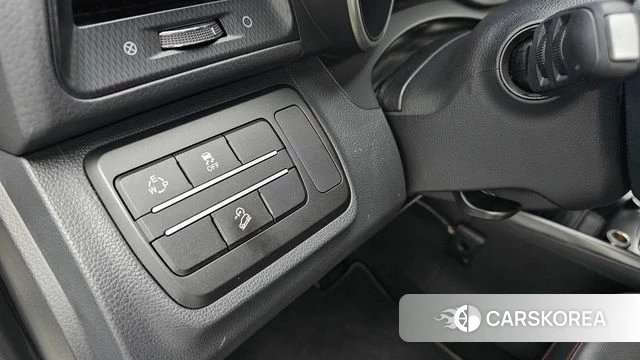 Ssangyong Tivoli Air id 4411021 из Кореи 19