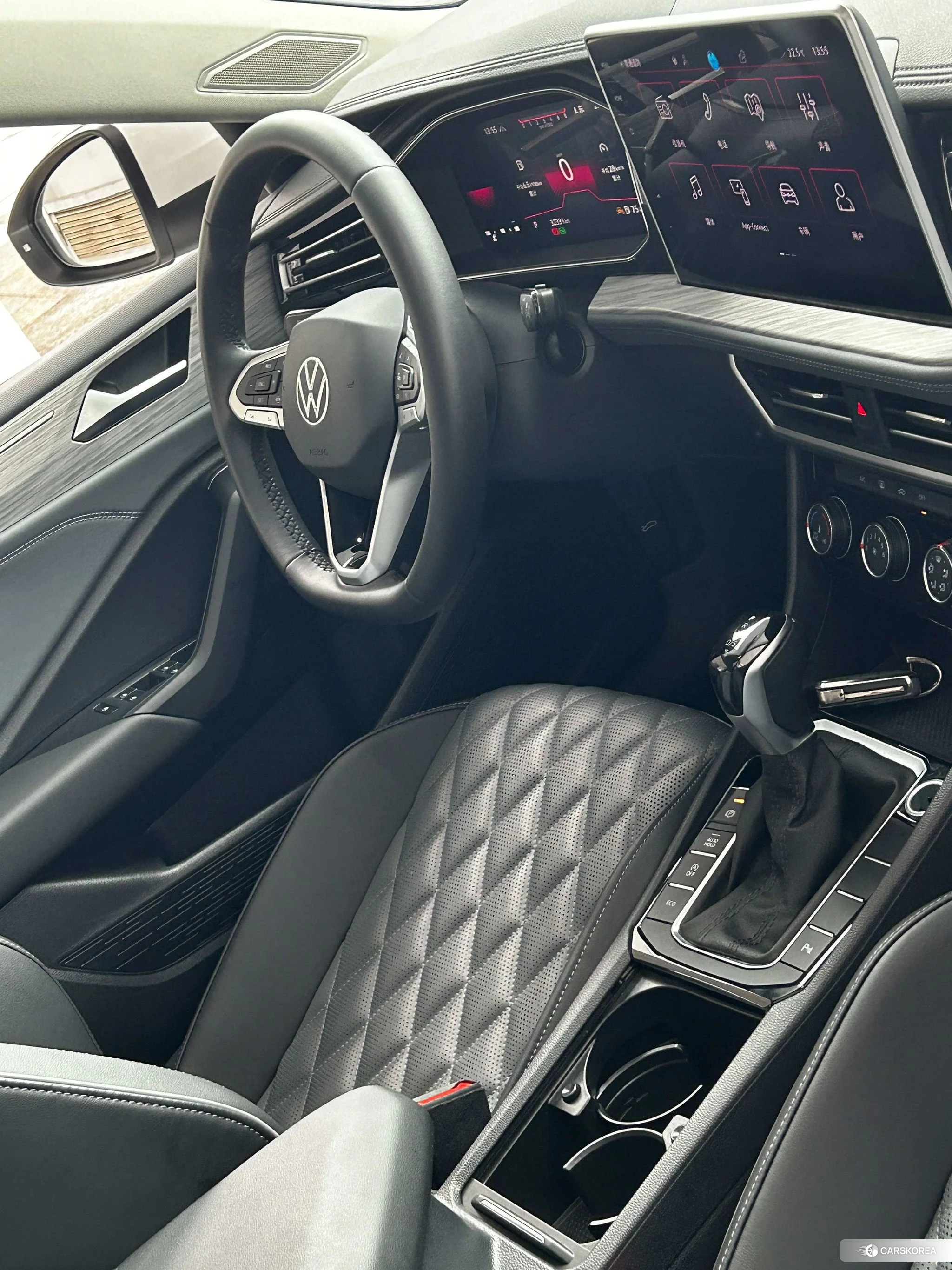 Volkswagen Sagitar id 4473523 из Китая 19