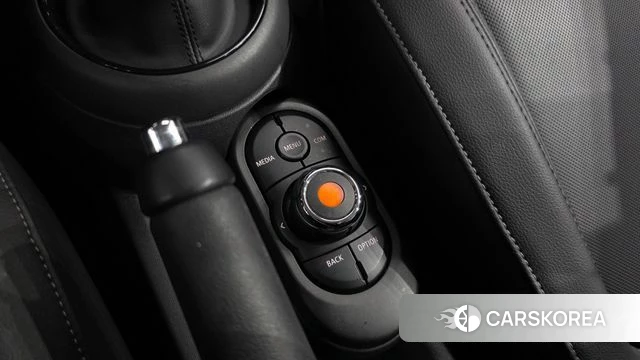 Mini Cooper id 4703036 из Кореи 19