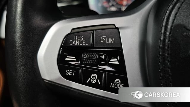 BMW 5 Series (G30) id 4849309 из Кореи 19