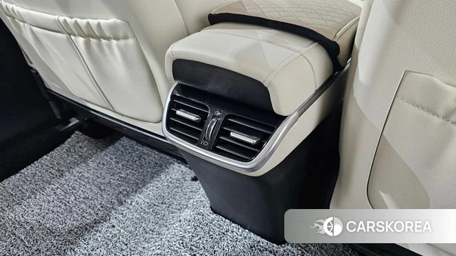 Hyundai The New Grandeur IG id 4429009 из Кореи 19