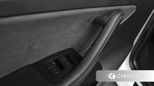 Tesla Model Y id 4778183 из Кореи 19